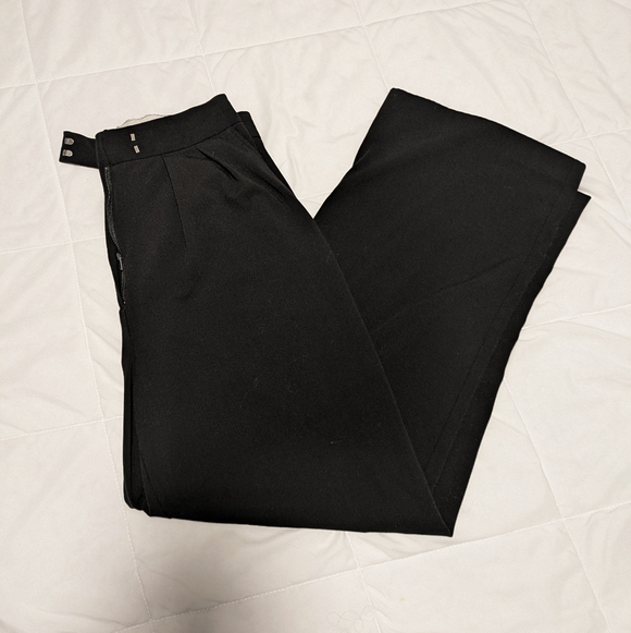 Dynamite Wide Leg High-Waist Black Dress Pants - Picture 5 of 10